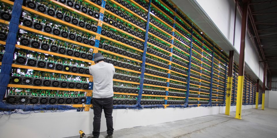 مدينة أمريكية تقوم بحظر عمليات تعدين العملات الرقمية بسبب استهلاكها قدر كبير من طاقتها  