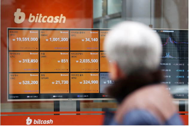 العلماء يجدون فيروس يعود ل 100 مليون سنة في دماء امرأة حامل