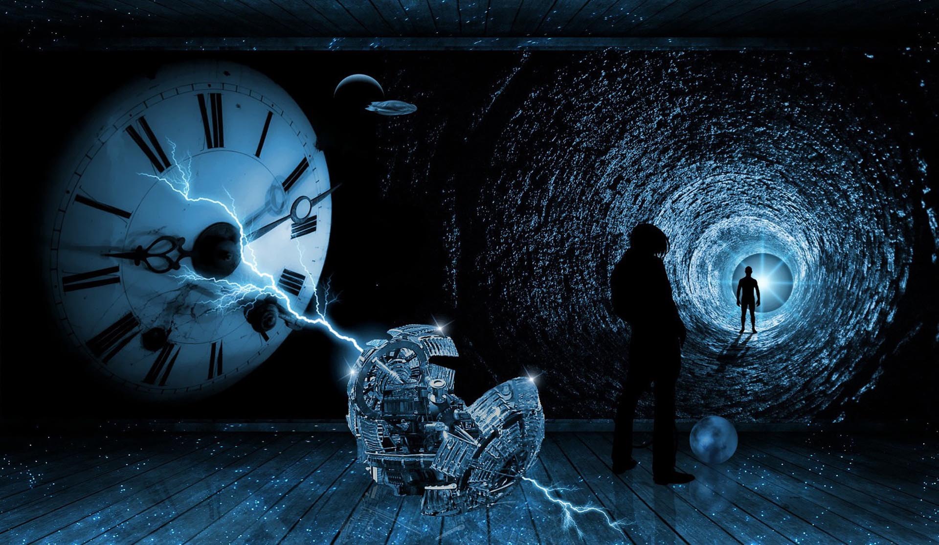أسنسافر للماضي او المستقبل ذات يوم ؟