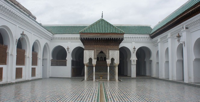 ماهي اقدم جامعة في العالم؟